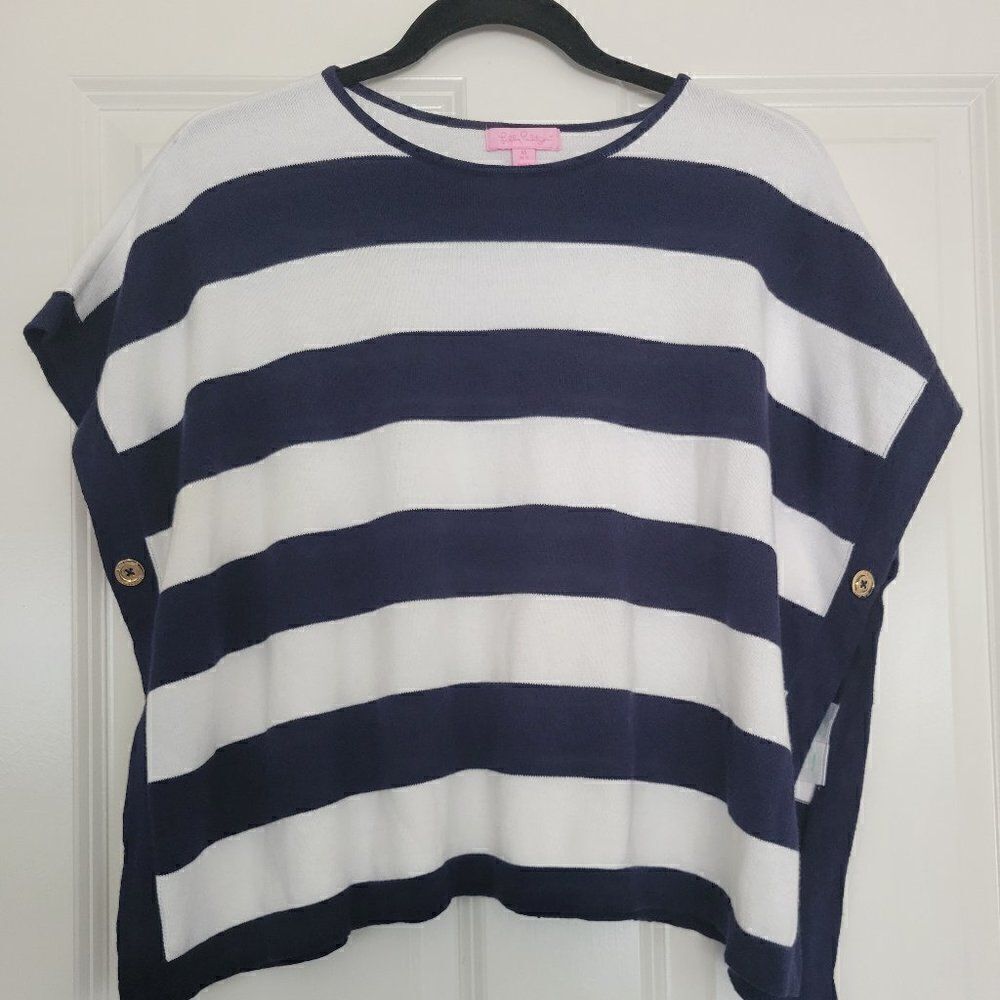 Lilly Pulitzer Girls Hayley Poncho size M (6-7 )